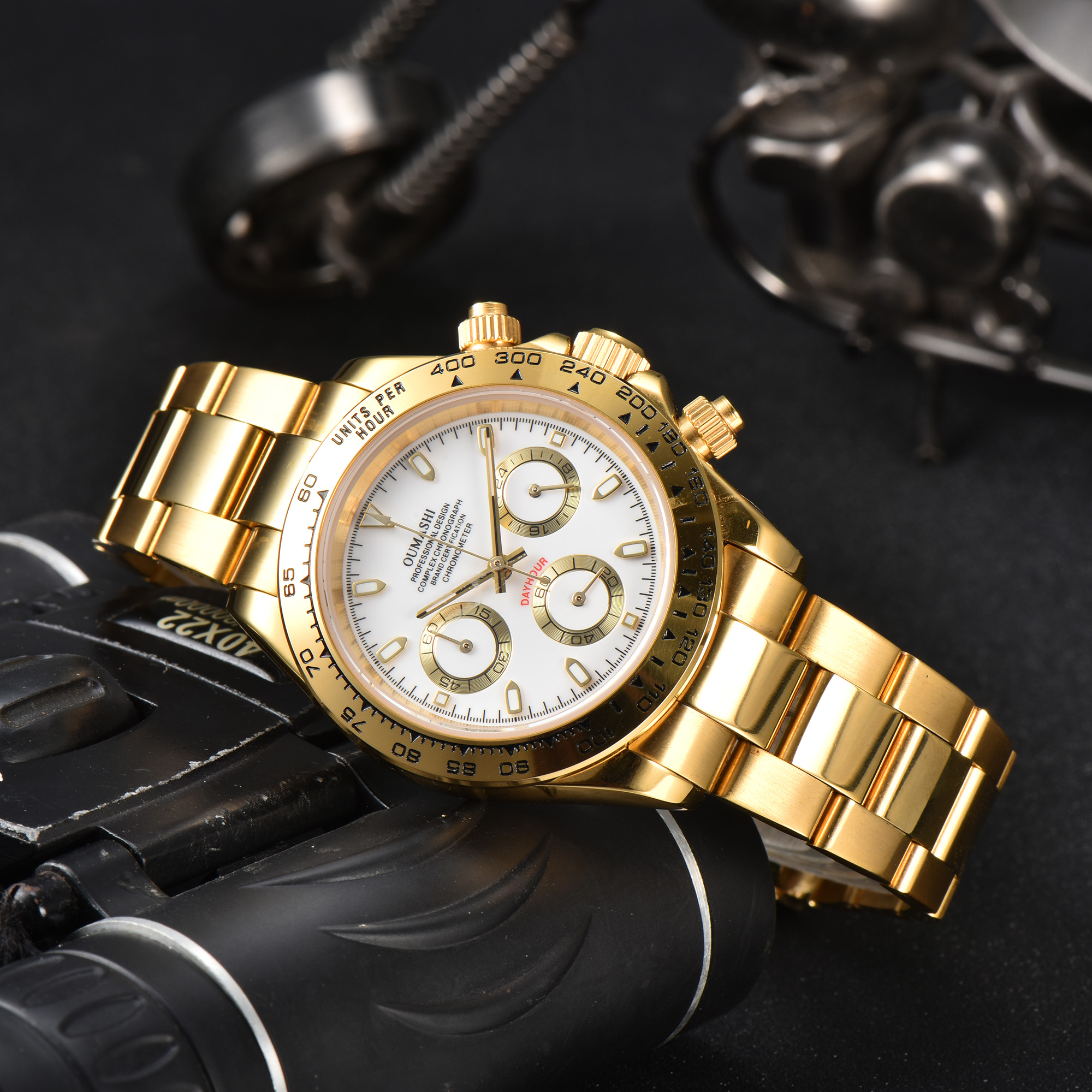 39mm VK63 watch Gold Stainless - đánh giá và giá Stainless Bracelet Diver