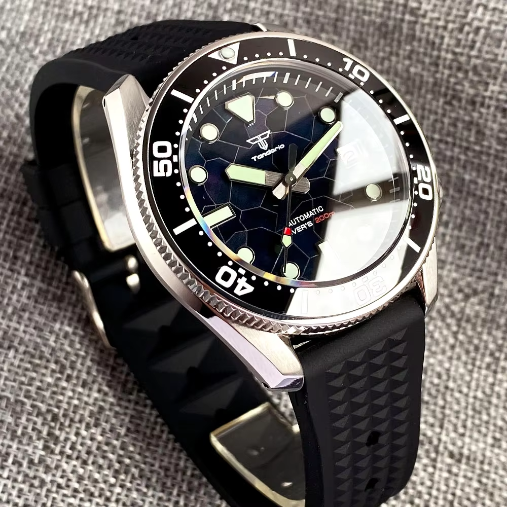 Tandorio 42.5mm Japan NH35A Au - đánh giá và giá Rubber Strap Diver