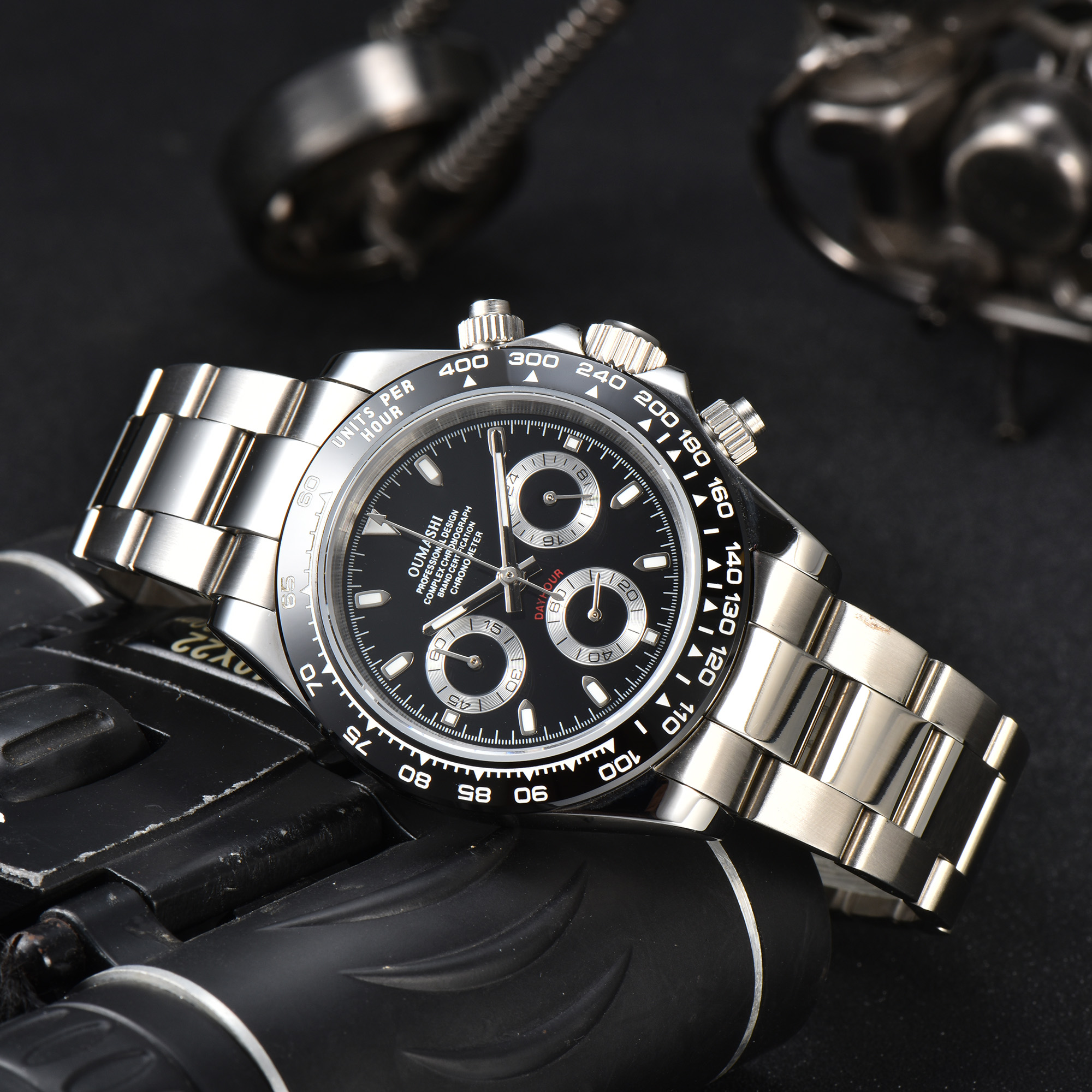Men's watch VK63 Quartz moveme - đánh giá và giá Stainless Bracelet Diver